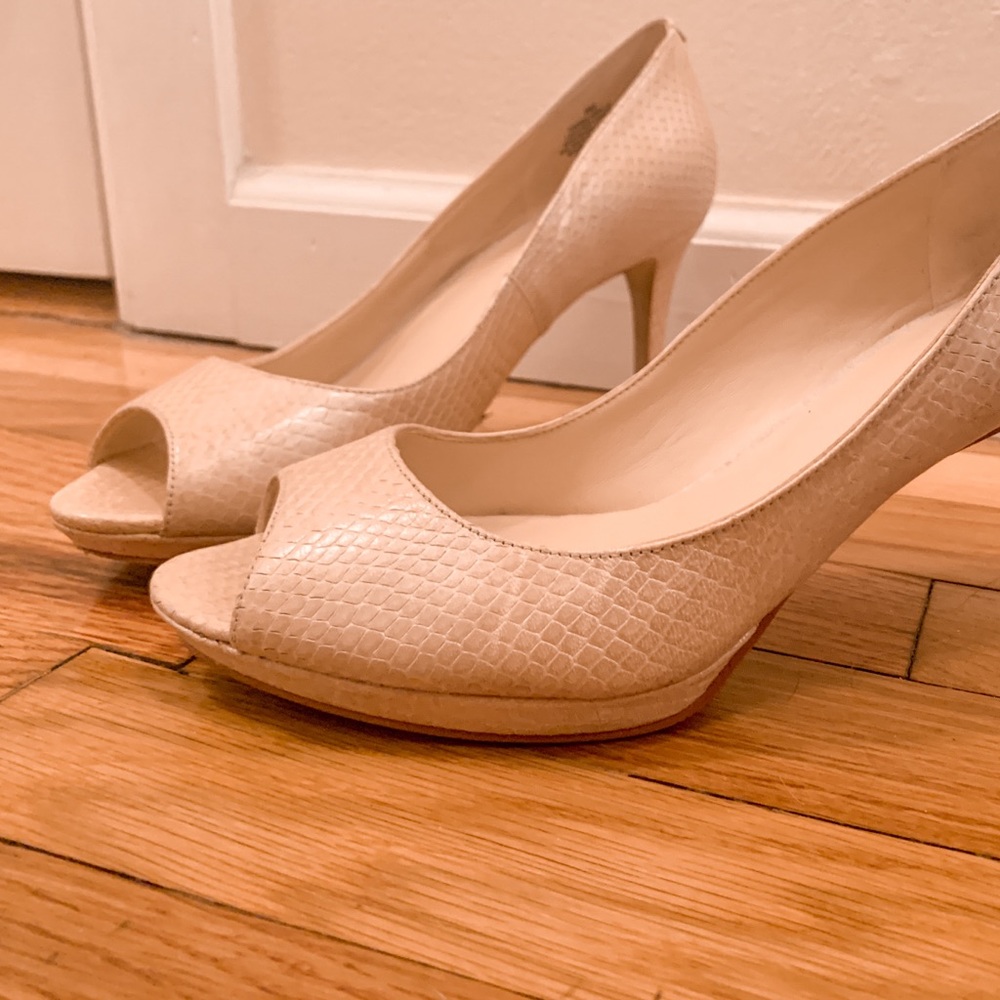 Nine West Peep-toe Nude Heels